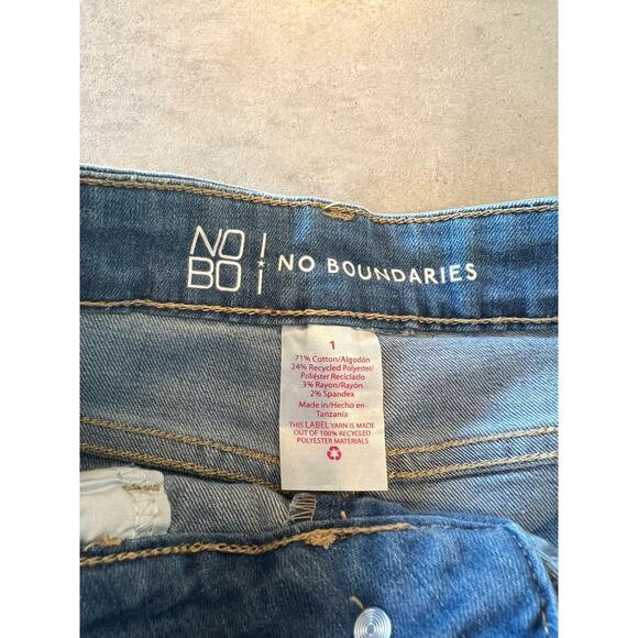 No Boundaries Jeans - Picture 3 of 5